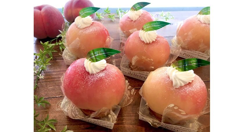 まるごと桃タルト 本日より販売スタート V 広尾にあるおしゃれなケーキ屋patisserie Pieceのお得な情報